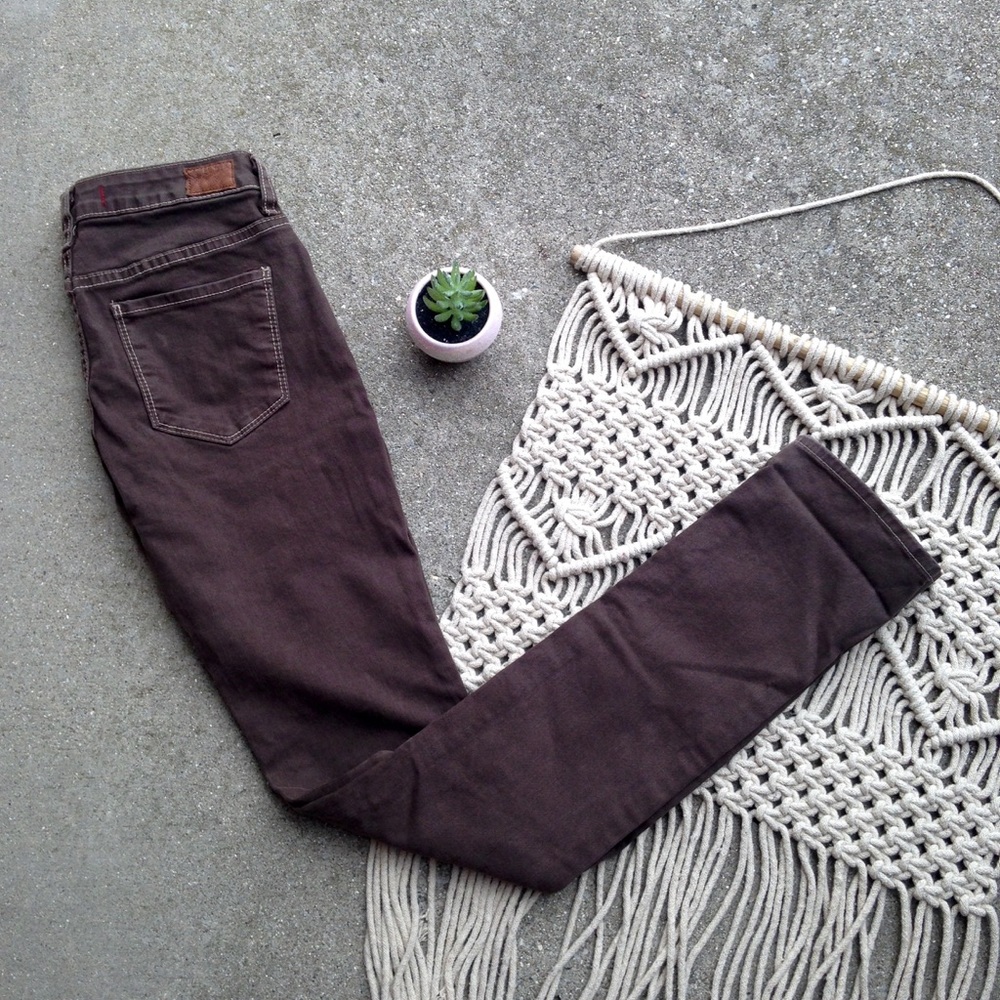 NWT Urban Outfitters BDG Brown Skinny Jeans Size 25